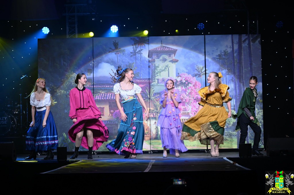 ../Images/11-11 2025 204.jpg